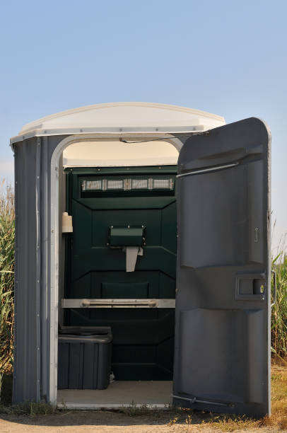 Best Portable restroom trailer rental  in Jasper, IN