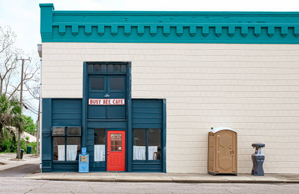 Best Portable toilet rental cost  in Jasper, IN